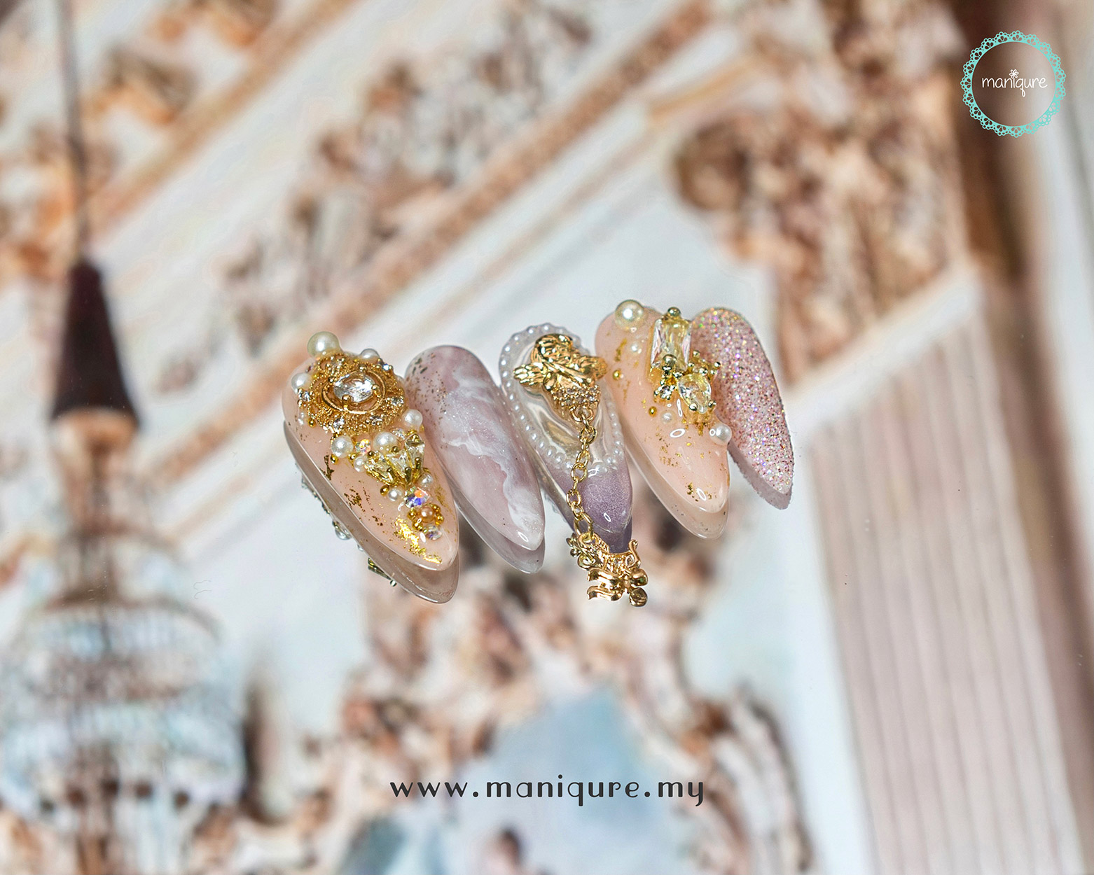 Fontana Nails - Baroque Manicure
