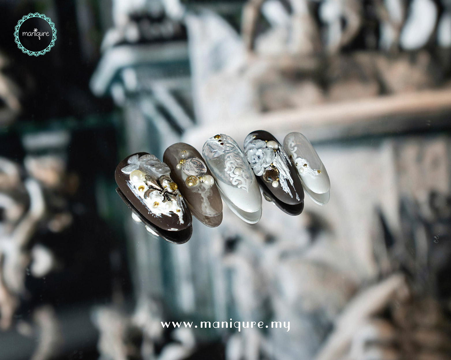 Pozzo Nails - Baroque Manicure