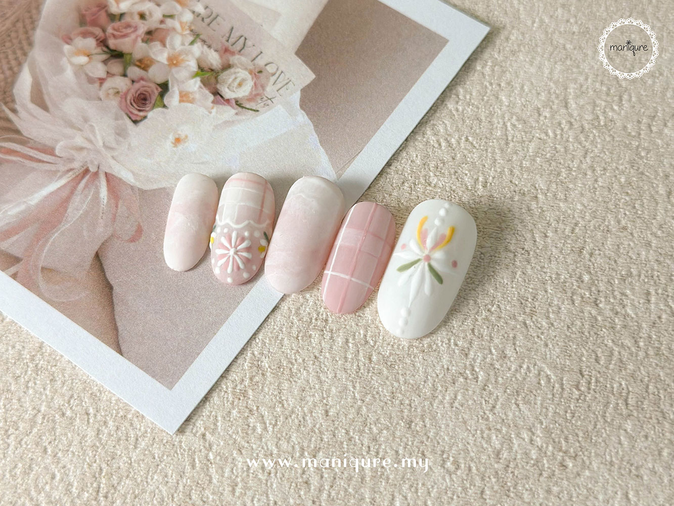 Sugardust Nails