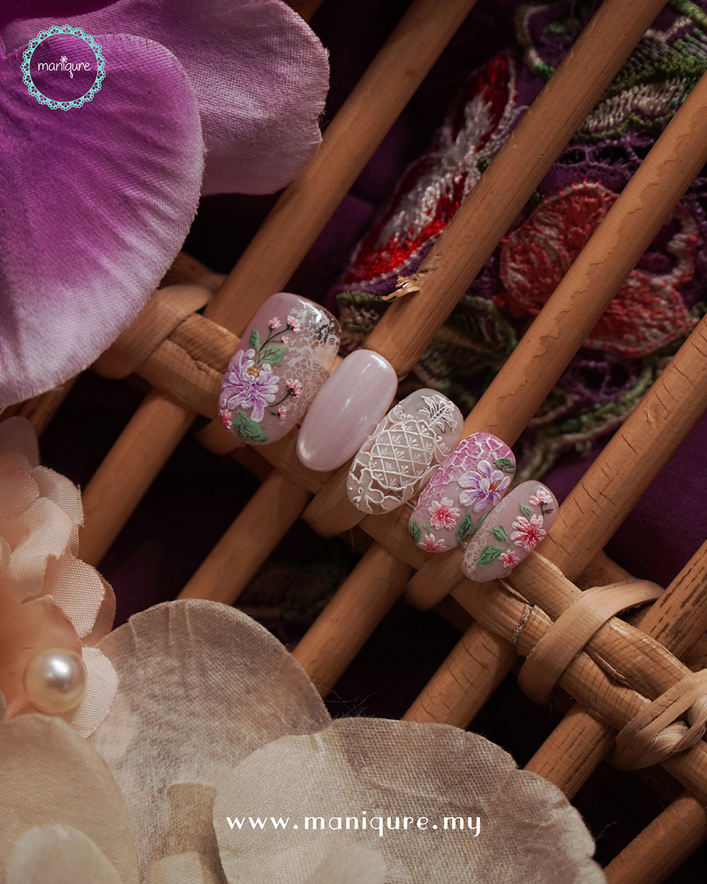 Reverence Yueniang – Peranakan Nails