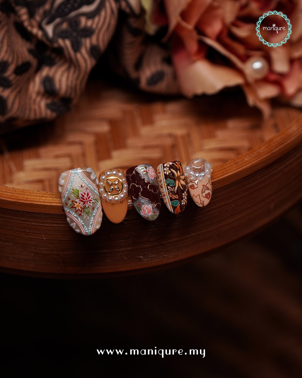 Virtuous Li Shu Yu – Peranakan Nails